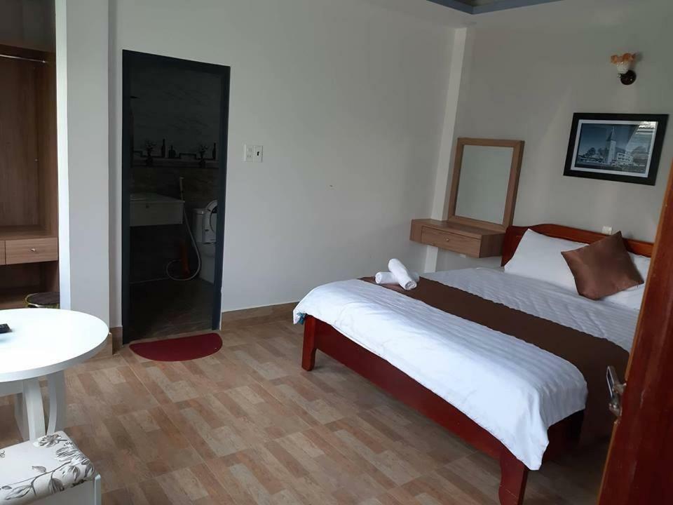 Minh Quan Hotel Da Lat Zewnętrze zdjęcie